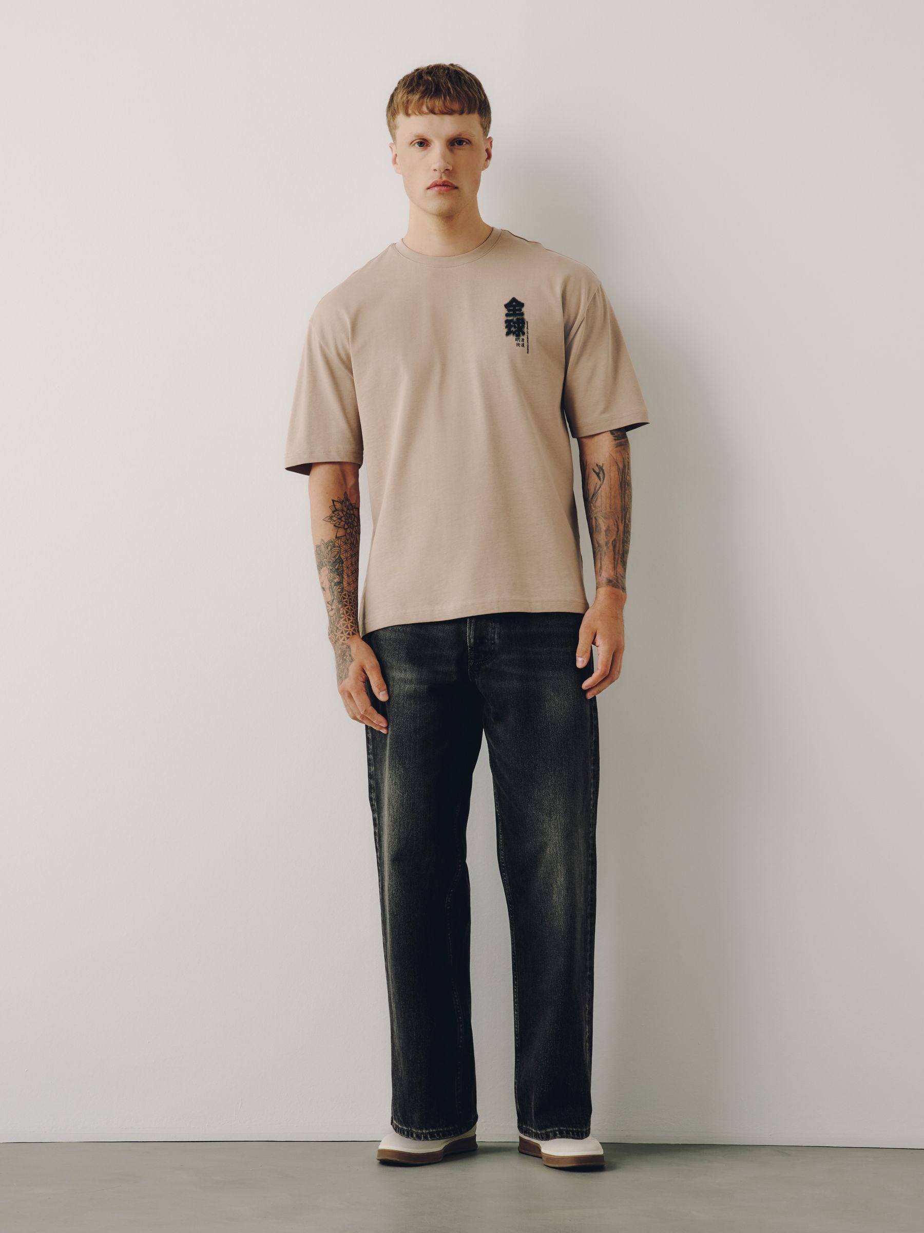 Buy Stone Japan Relaxed Fit Graphic Print Heavy Weight T-Shirt
