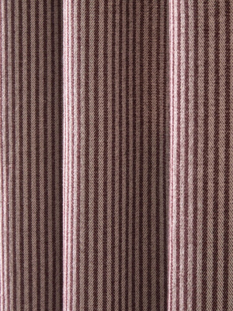 Burgundy Red Brushed Stripe Super Thermal Eyelet Door Curtain - Image 4 of 4