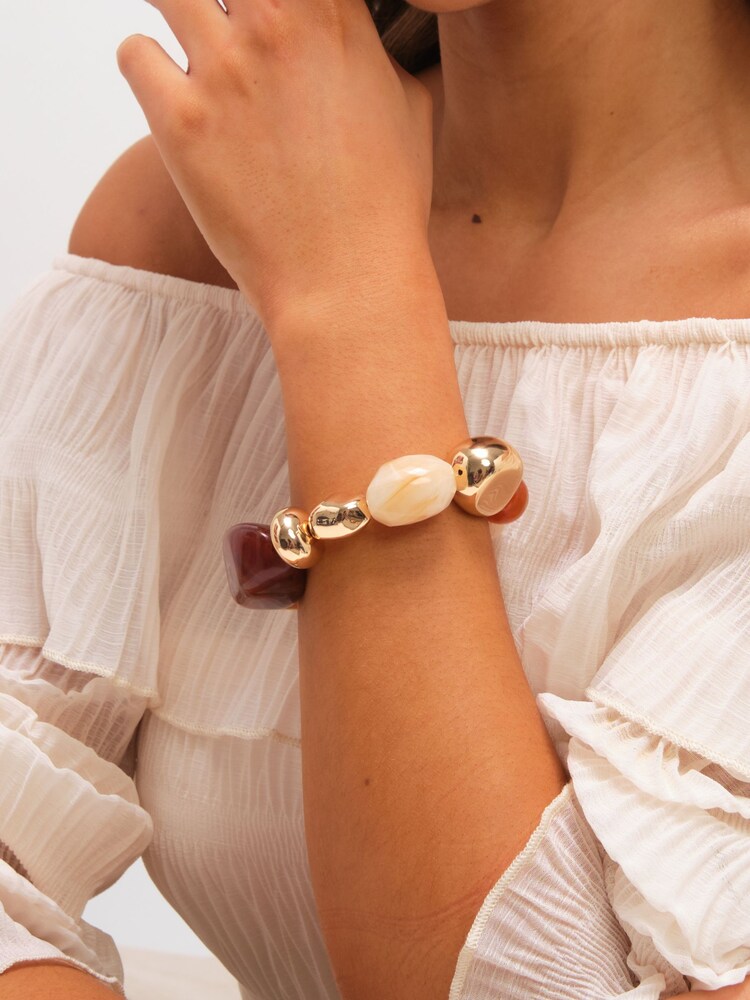 Mood צמיד נמתח מלוטש בשילוב שרף סינתטי - תמונה 3 מתוך 3 Mood צמיד נמתח מלוטש בשילוב שרף סינתטי - תמונה 3 מתוך 3