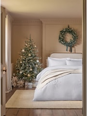 Tufted Snowflake Christmas Brushed Cotton Duvet Cover and Pillowcase Set - Imagen 3 de 5