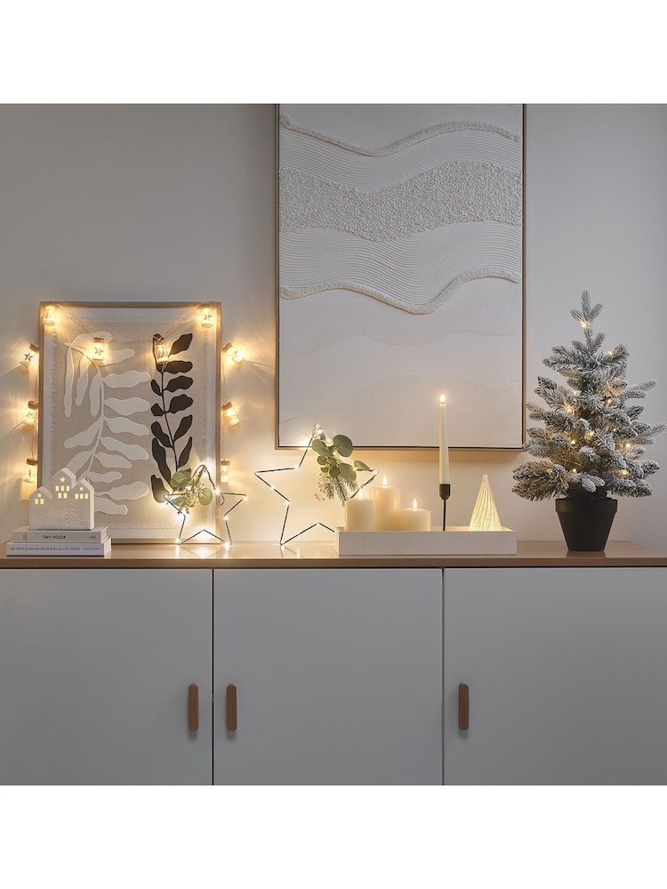 Lights4fun 60cm Pre Lit Snowy Christmas Tree - Image 2 of 4