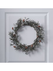 Lights4fun 40cm Classic Acorn & Winter Foliage Wreath - Image 2 of 2