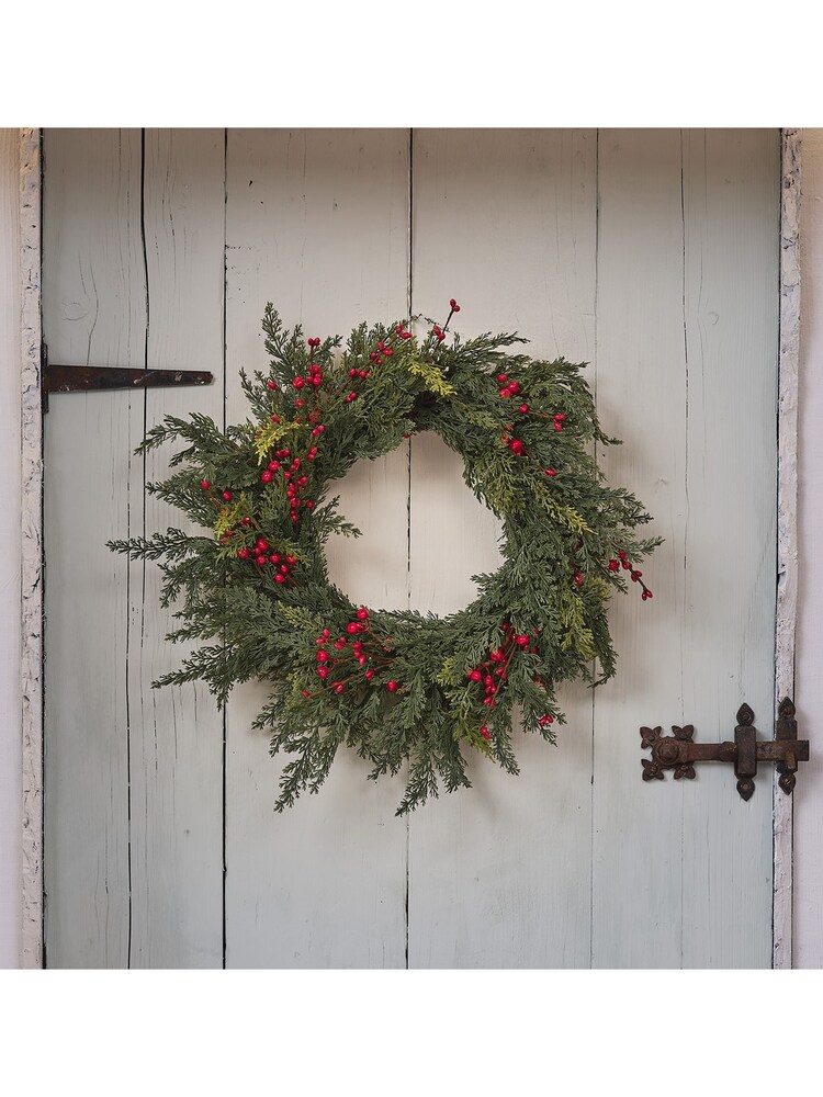 Lights4fun Clear 45cm Pre Lit Red Berry Christmas Wreath - Image 2 of 4