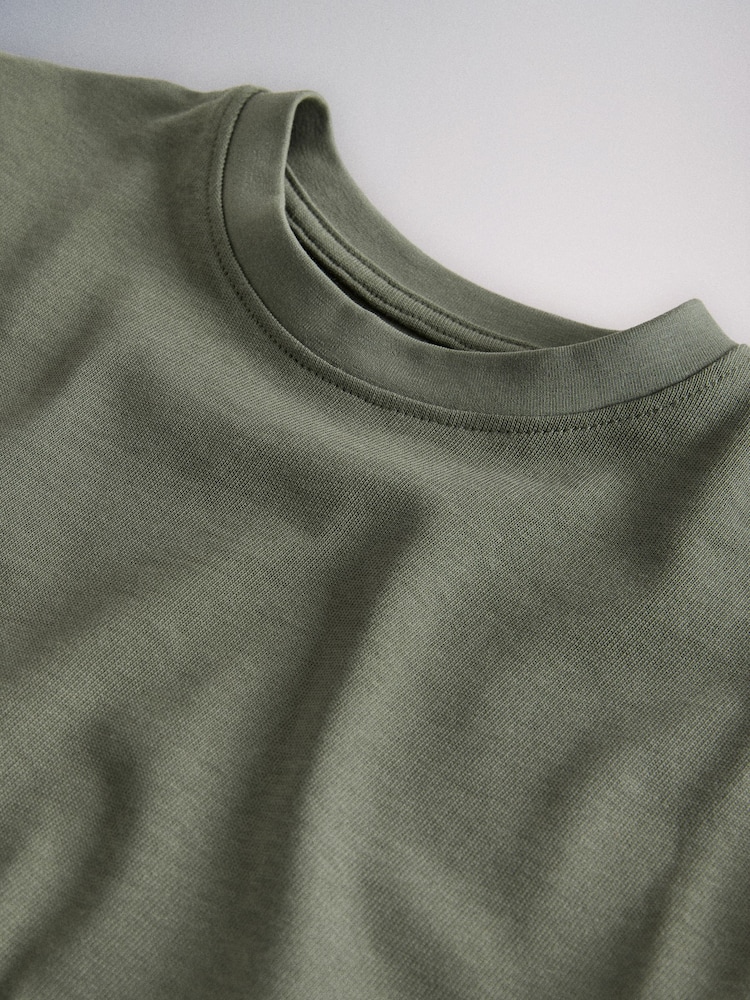 The Set 4 Pack Oversized Heavyweight Cotton Jersey Short Sleeve T-Shirts Green/Grey - Image 9 of 9 The Set 4 Pack Oversized Heavyweight Cotton Jersey Short Sleeve T-Shirts Green/Grey - Image 9 of 9