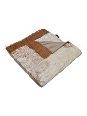 Laurence Llewelyn-Bowen Natural Venus Primavera Velvet Throw - Image 4 of 6