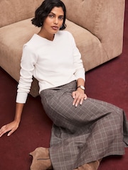 Ecru Supersoft V-Neck Long Sleeve Jumper - Image 3 of 8