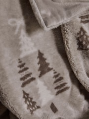 Natural Christmas Tree Faux Fur Throw - Image 4 of 7