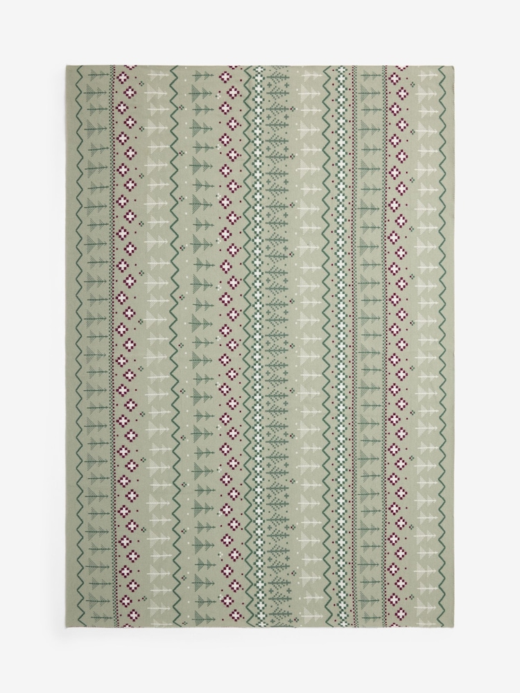 Green Knitted Christmas Fair Isle Throw - Image 5 of 5 Green Knitted Christmas Fair Isle Throw - Image 5 of 5