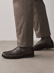 Braun - N. Premium Ruched Leather Loafers - Bild 2 von 2