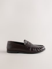 Braun - Ruched Leather Loafers - Bild 4 von 7