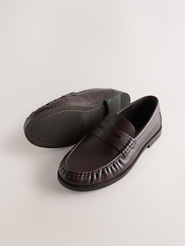 Braun - Ruched Leather Loafers - Bild 7 von 7 Braun - Ruched Leather Loafers - Bild 7 von 7