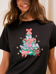 Friends Like These Pink Christmas Tree Petite Short Sleeve Pyjamas - Image 3 of 5