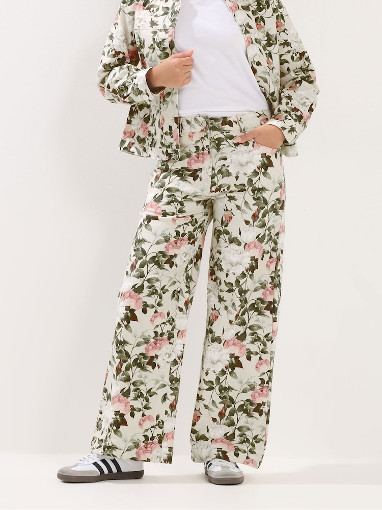 PixieGirl Petite White Floral Print Denim Jacket - Image 2 of 5