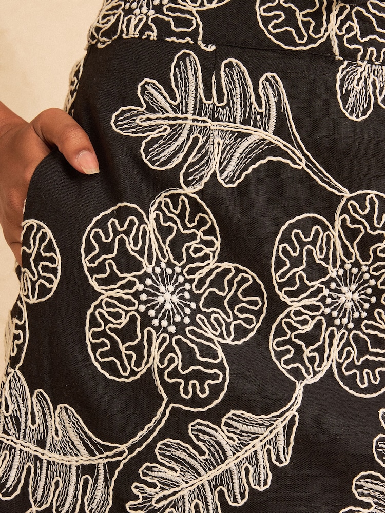 Love & Roses Black Tailored Mini Skirt With Cornelli Embroidery - Image 2 of 5