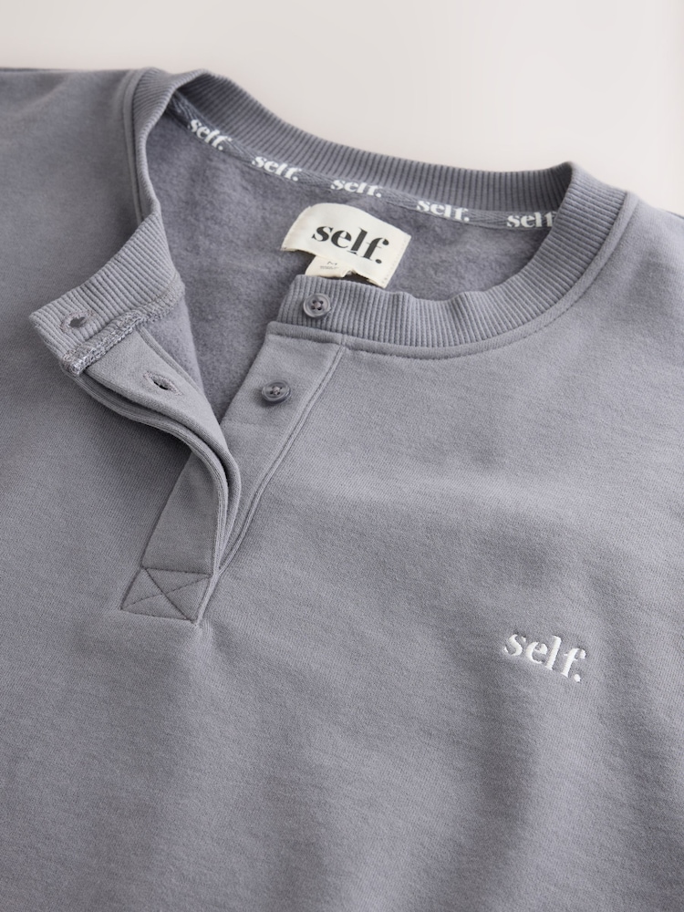Gris de charbon de bois - self. Henley Sweatshirt - Image 8 de 8 Gris de charbon de bois - self. Henley Sweatshirt - Image 8 de 8