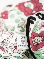 Etta Loves Black & White Liberty Sensory Cotton Reversible Muslin Blanket - Image 3 of 5