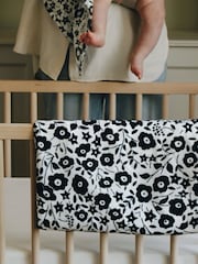 Etta Loves Black & White Liberty Sensory Cotton Reversible Muslin Blanket - Image 4 of 5