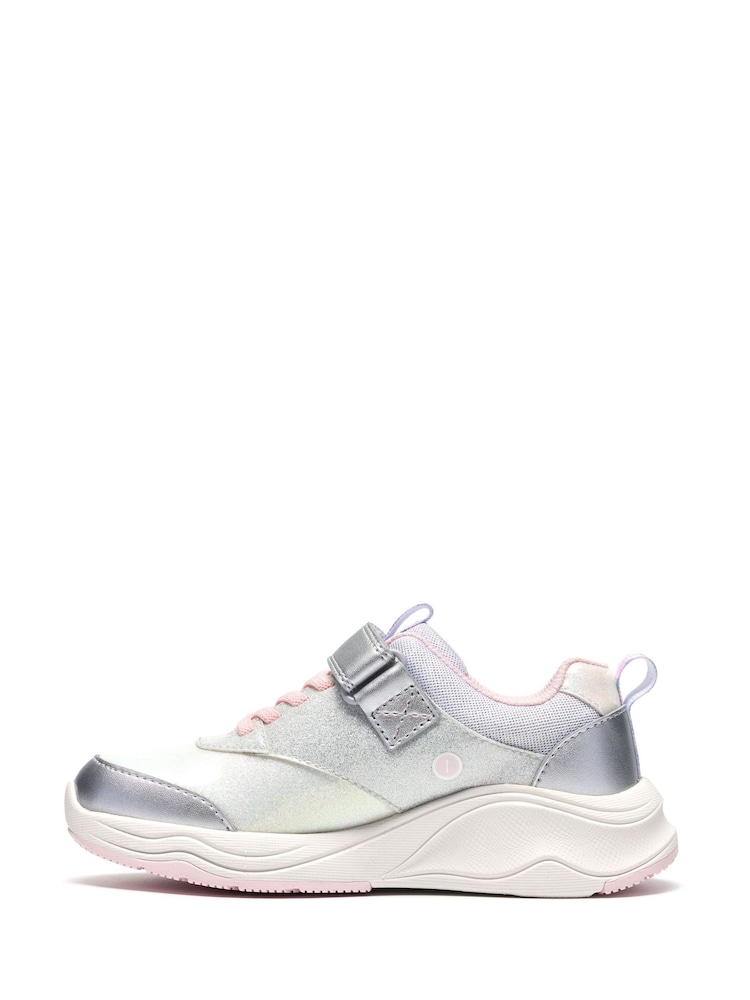 Metālisks - Clarks Gleam Fly sporta apavi - Attēls 2 no 6