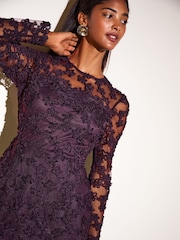 Burgunderrot - Friends Like These Lace Floral Long Sleeve Mini Dress - Bild 2 von 4