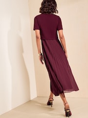 Berenjena morada - Friends Like These Vestido midi plisado de manga corta 2 en 1 - Imagen 5 de 5