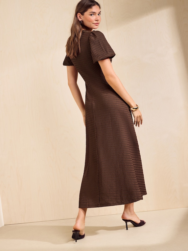 Friends Like These Chocolate Brown Petite Textured Puff Sleeve Button Down Midi Dress - Image 6 of 6 Friends Like These Chocolate Brown Petite Textured Puff Sleeve Button Down Midi Dress - Image 6 of 6