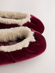 Burgundy Red Standard Fit (F) Velour Ballet Bow Slippers - Image 4 of 5