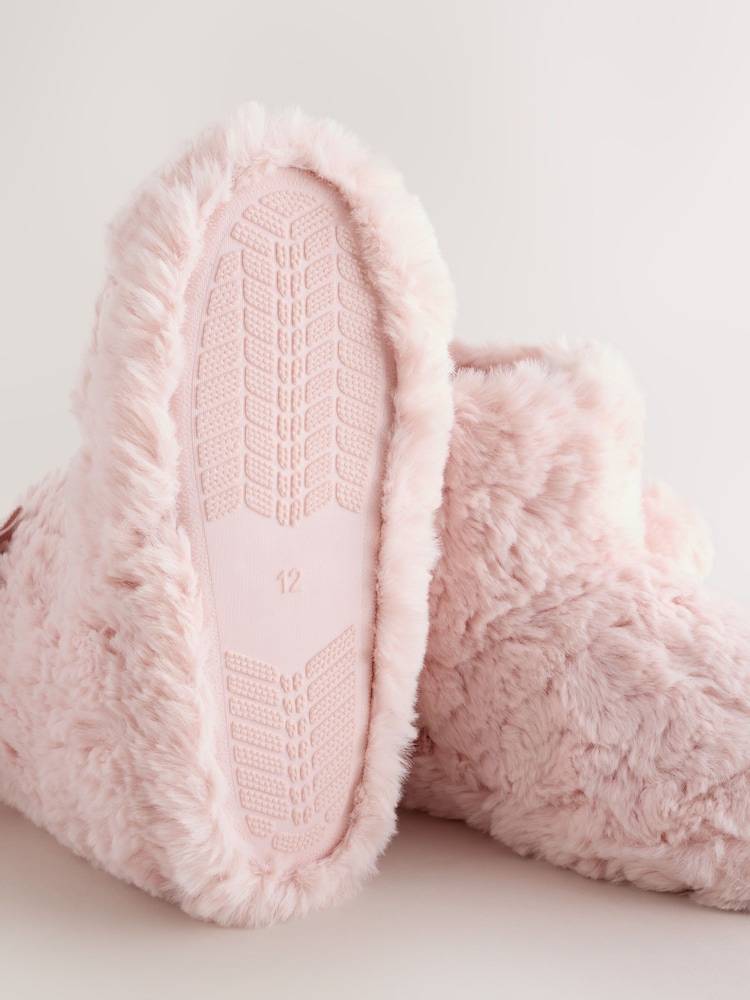Pink Faux Fur Standard Fit (F) Slipper Boots - Image 5 of 5 Pink Faux Fur Standard Fit (F) Slipper Boots - Image 5 of 5