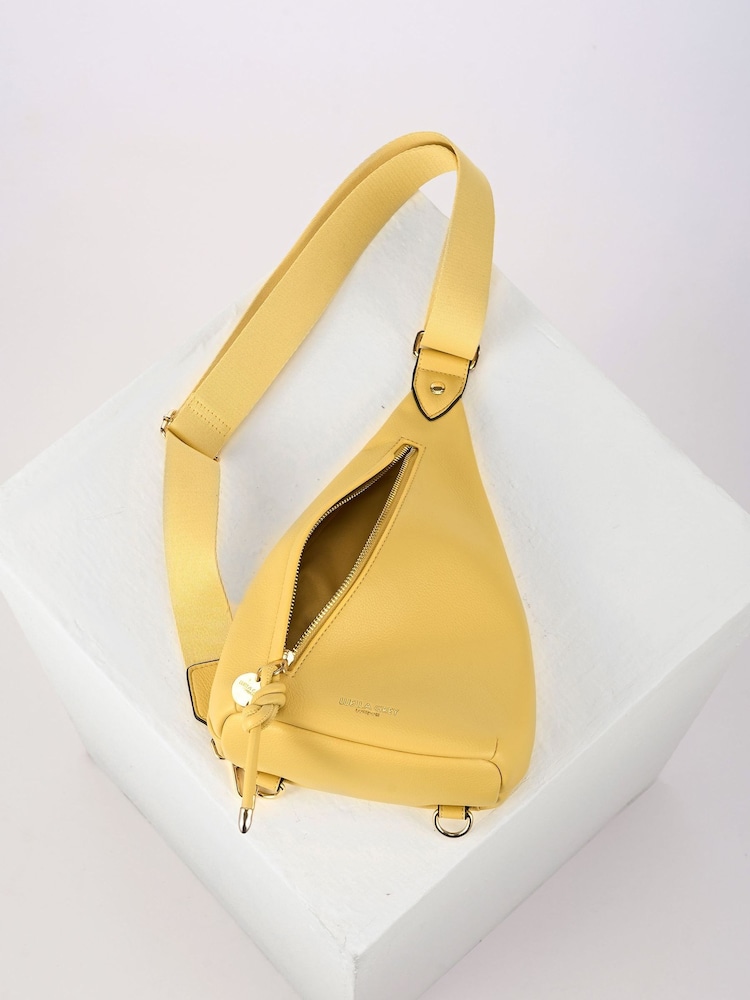 Darla Black Weekend Crossbody Bag - Image 4 of 4