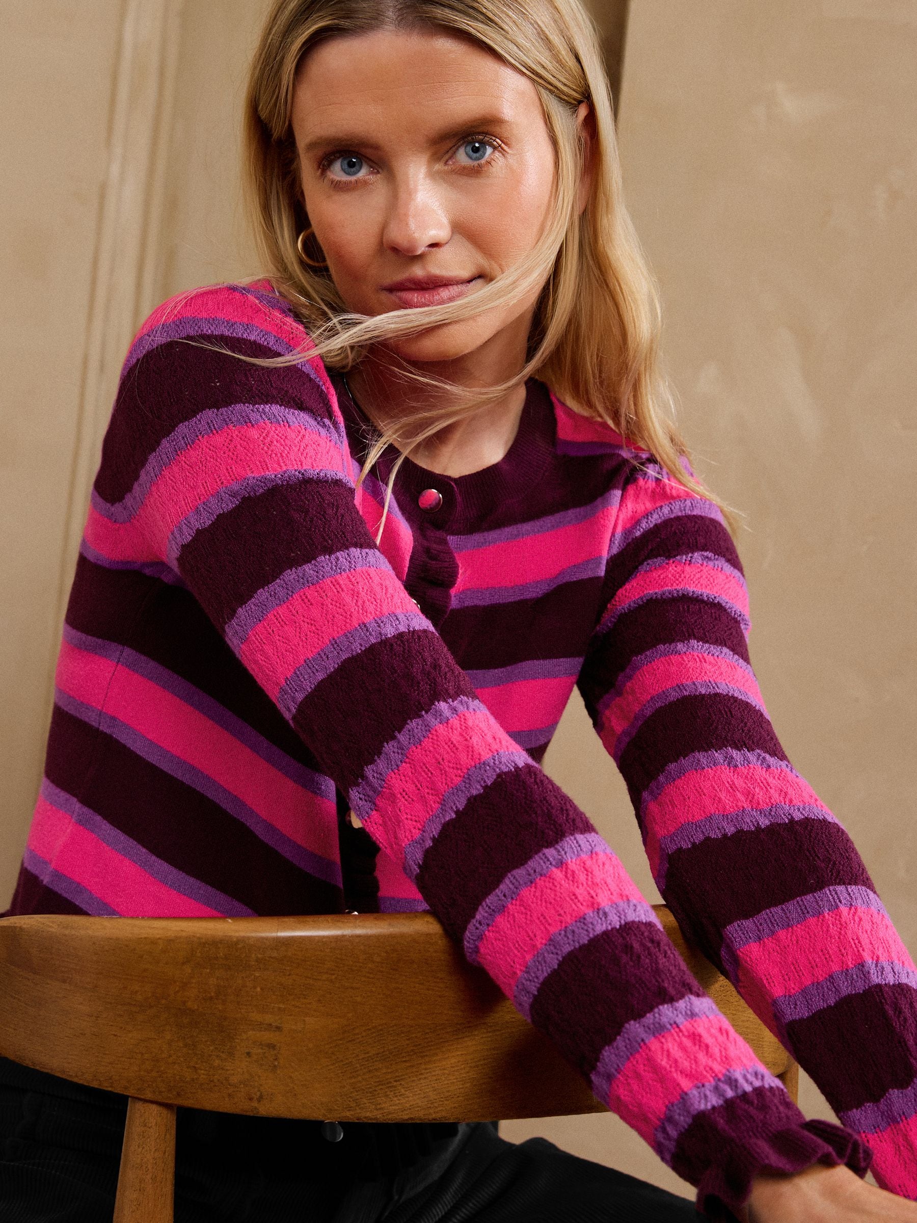 Next:日本 Pink and Purple Striped - Love & Roses Frill Detail Next:日本 Pink and Purple Striped - Love & Roses Frill Detail