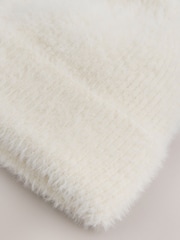 White Feather Beanie (1-16yrs) - Image 3 of 3