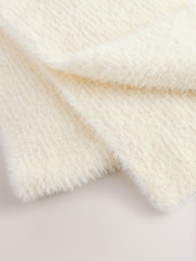 White Feather Scarf (3-16yrs) - Image 3 of 3