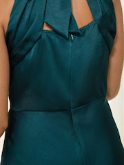 أخضر - Yumi Satin Halter Neck Midi Dress - Image 5 of 5