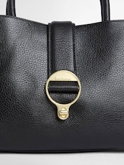 Noir - ® Barbour mini sac fourre-tout en cuir en aulne - Image 8 de 8