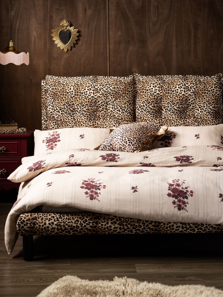 Rockett St George Leopard Love Velvet Lounge Bed - Image 2 of 6
