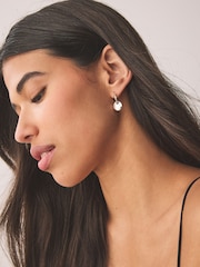 لون فضي - Small Hammered Disc Earrings - Image 1 of 2