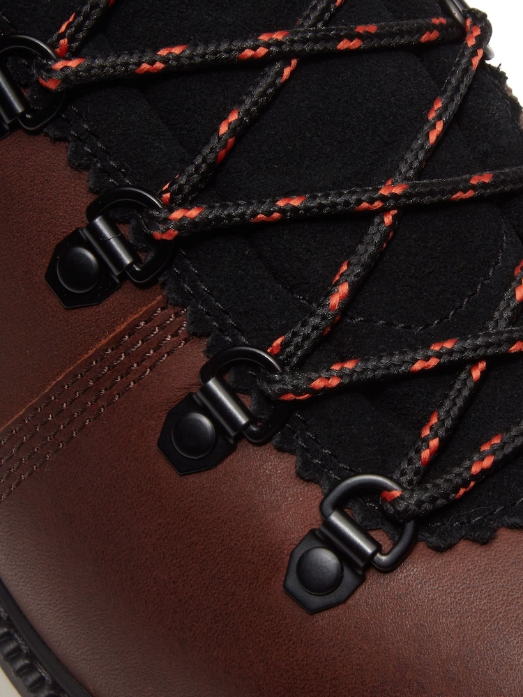 Timberland Brown Britton Mills Alpine Low Boots - Image 8 of 8 Timberland Brown Britton Mills Alpine Low Boots - Image 8 of 8