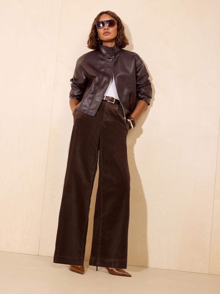 Schokoladenbraun - Friends Like These Tailored-Cordhose mit weitem Bein - Bild 1 von 5 Schokoladenbraun - Friends Like These Tailored-Cordhose mit weitem Bein - Bild 1 von 5