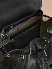 B by Ted Baker Leather Backpack - Larawan 5 ng 5