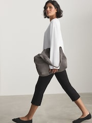 Puti - Long Sleeve Crew Neck Top - Larawan 2 ng 5