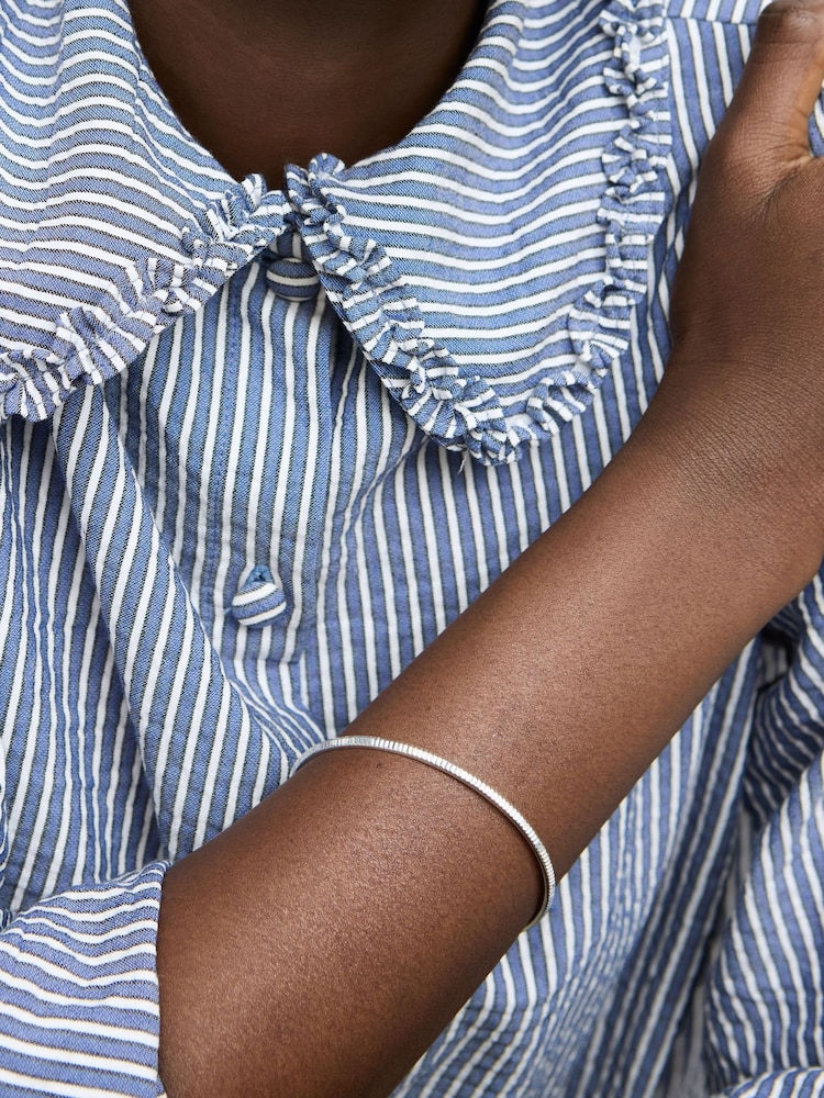 Oliver Bonas Silver Plated Anita Ridged Bangle - Image 3 of 3