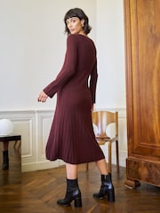 Seraphine Chocolate Brown Maternity V-Neck Rib Knit Midi Dress - Image 5 of 8