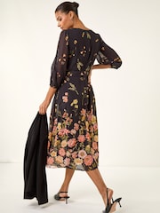 Roman Border Print Pleated Midi Dress - Bild 3 von 5