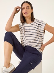 أزرق داكن - Roman Cropped Cargo Bengaline Trousers - صورة 1 من 5