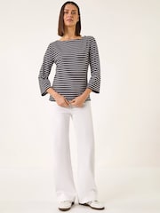 Μαύρο - Μπλούζα με Roman Ριγέ Τύπωμα και λαιμόκοψη τύπου boat neck - Εικόνα 2 του 5