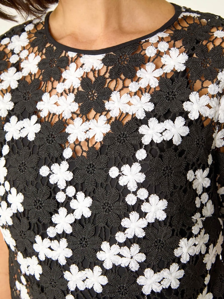 Roman Black Lace Overlay Pleated Midi Dress - Image 6 of 6