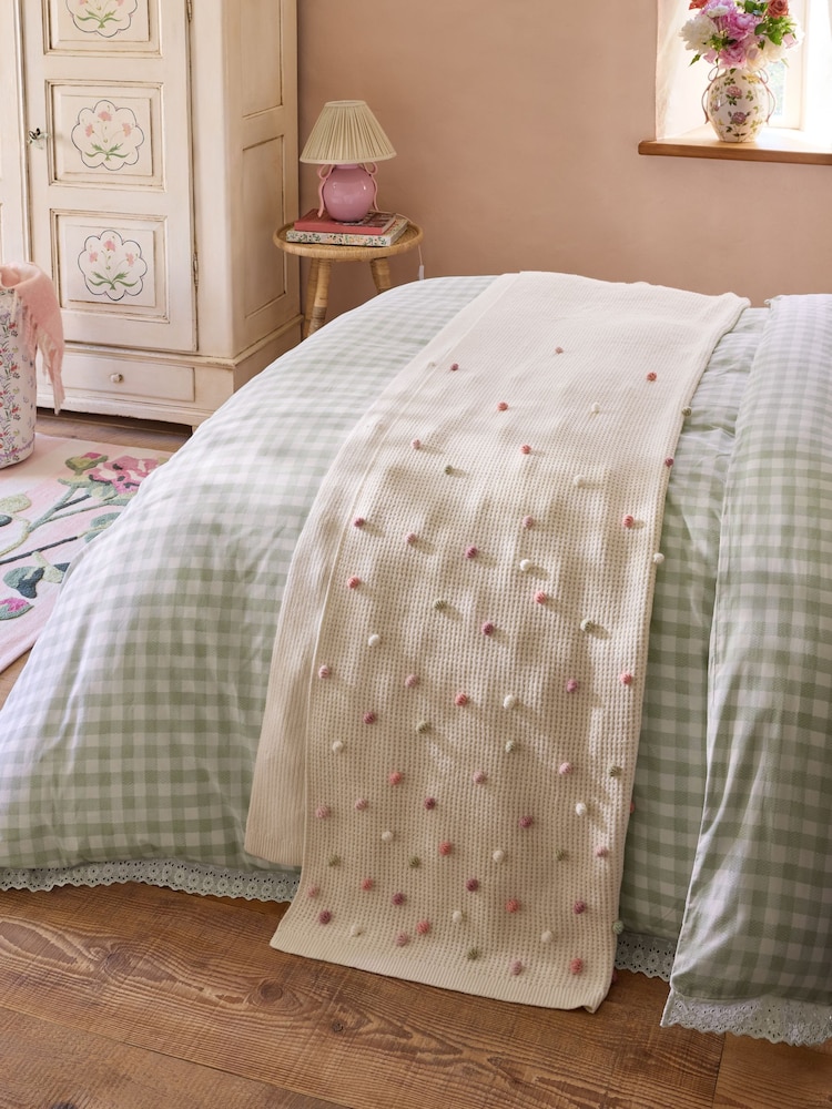 Cath Kidston Pink Pom Pom Crochet Knitted Throw - Image 2 of 7 Cath Kidston Pink Pom Pom Crochet Knitted Throw - Image 2 of 7