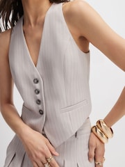 River Island Grey Sleeveless Boucle Cropped Waistcoat - Image 3 of 4