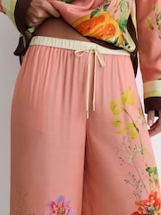 Reiss Pink Milos Tropical Scarf-Print Wide-Leg Trousers - Image 4 of 7