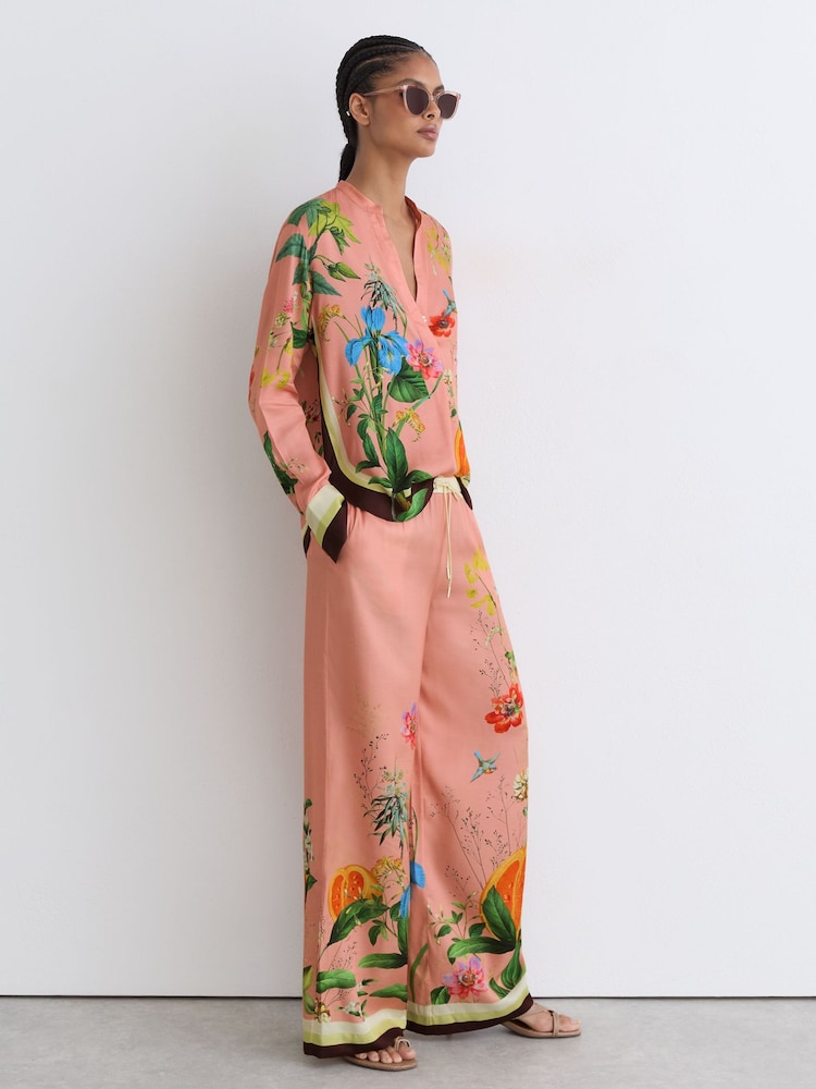 Reiss Pink Milos Tropical Scarf-Print Wide-Leg Trousers - Image 7 of 7