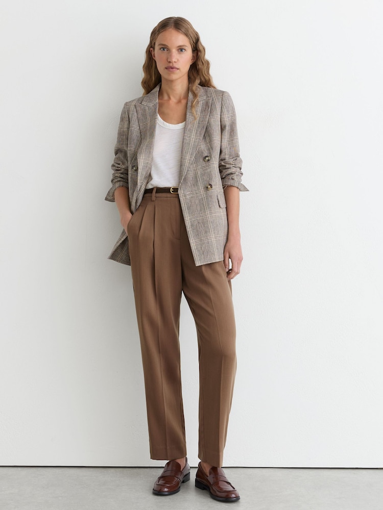 Taupe Neutral - Zožane nabrane hlače Reiss Clay Lyocell - Slika 1 iz 6